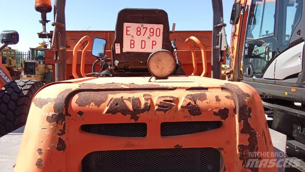 Ausa D 600 AP Stavebné sklápače