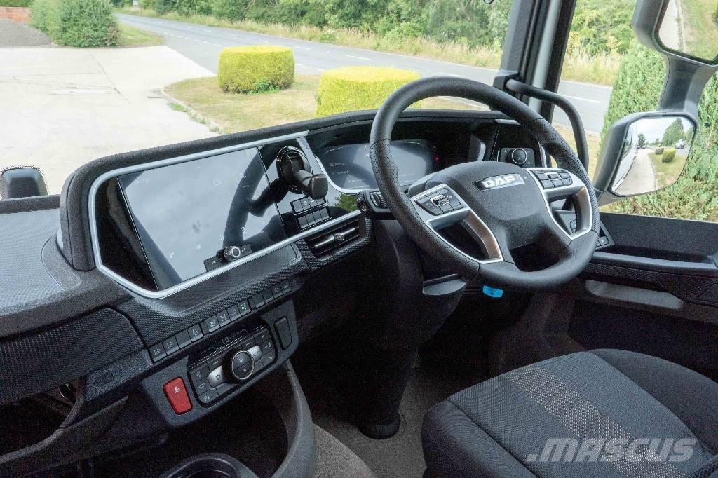 DAF XD 450 FAX 8x2 Cisternové nákladné vozidlá