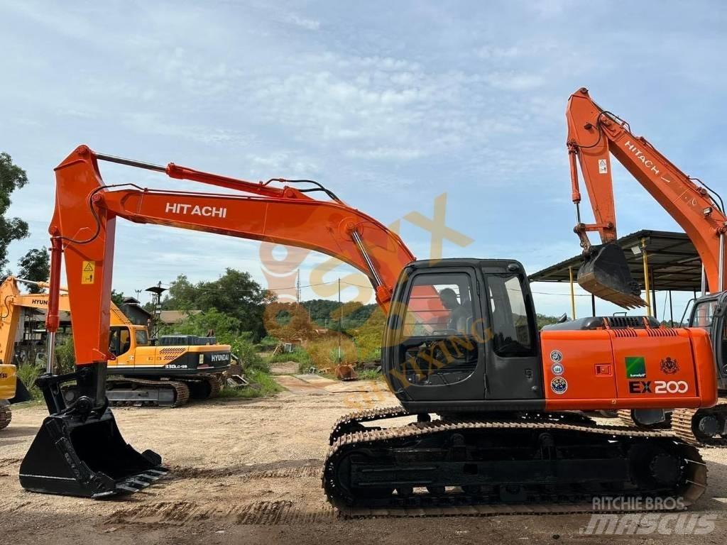 Hitachi ZX 200 Pásové rýpadlá