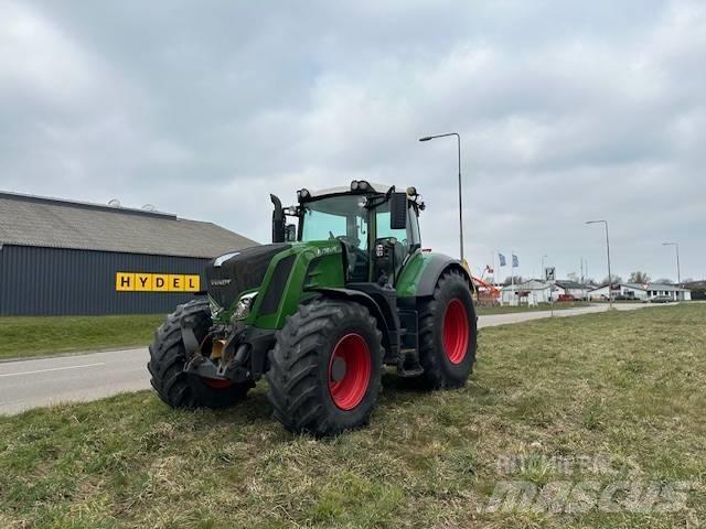 Fendt 828 Vario Traktory