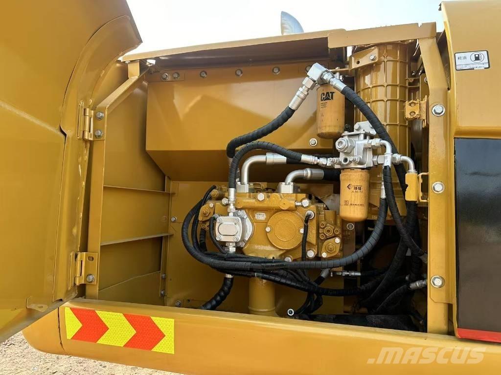 CAT 320 C L Pásové rýpadlá