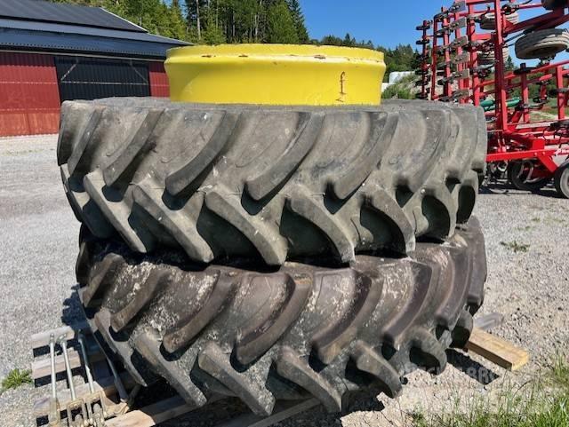 Alliance 520/85R 46 Pneumatiky, kolesá a ráfiky