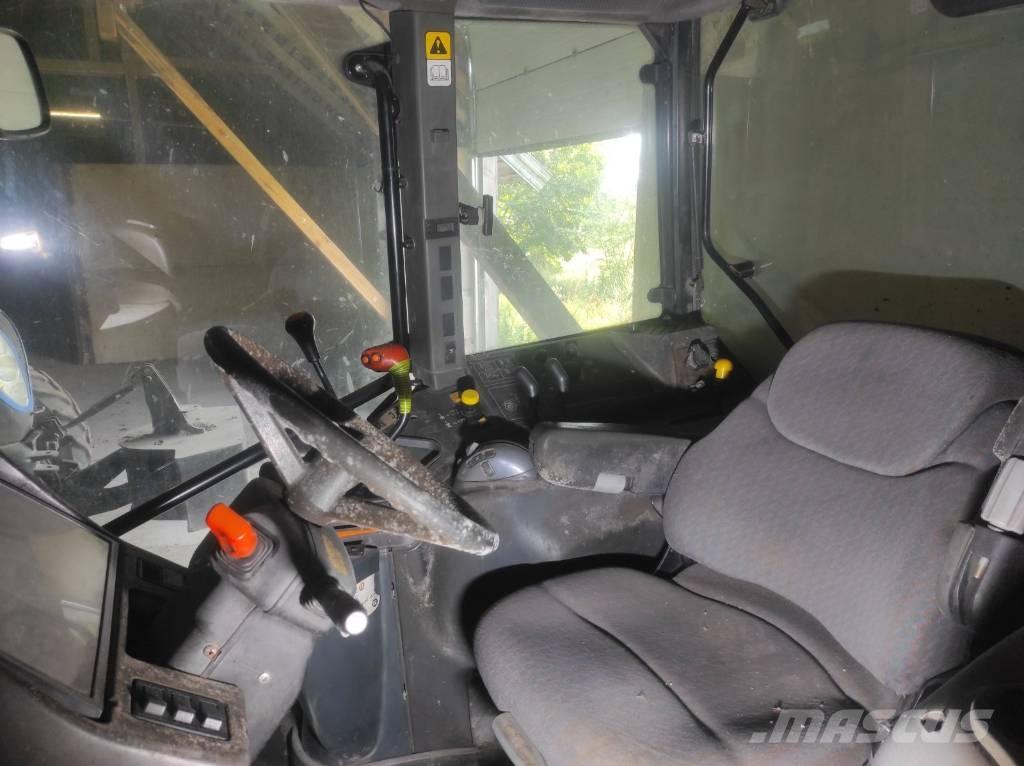 New Holland TM 130A Traktory