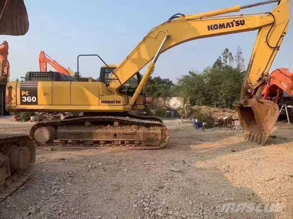 Komatsu PC 360 Pásové rýpadlá