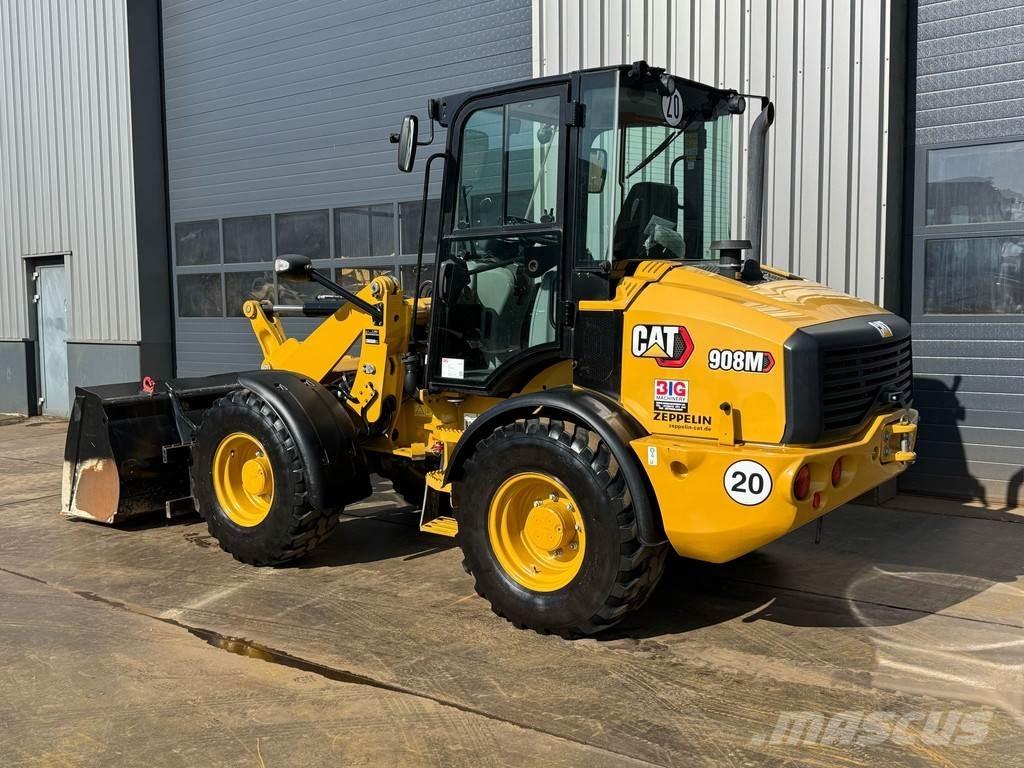 CAT 908M Kolesové nakladače