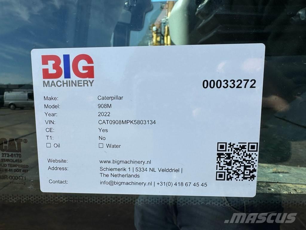 CAT 908M Kolesové nakladače
