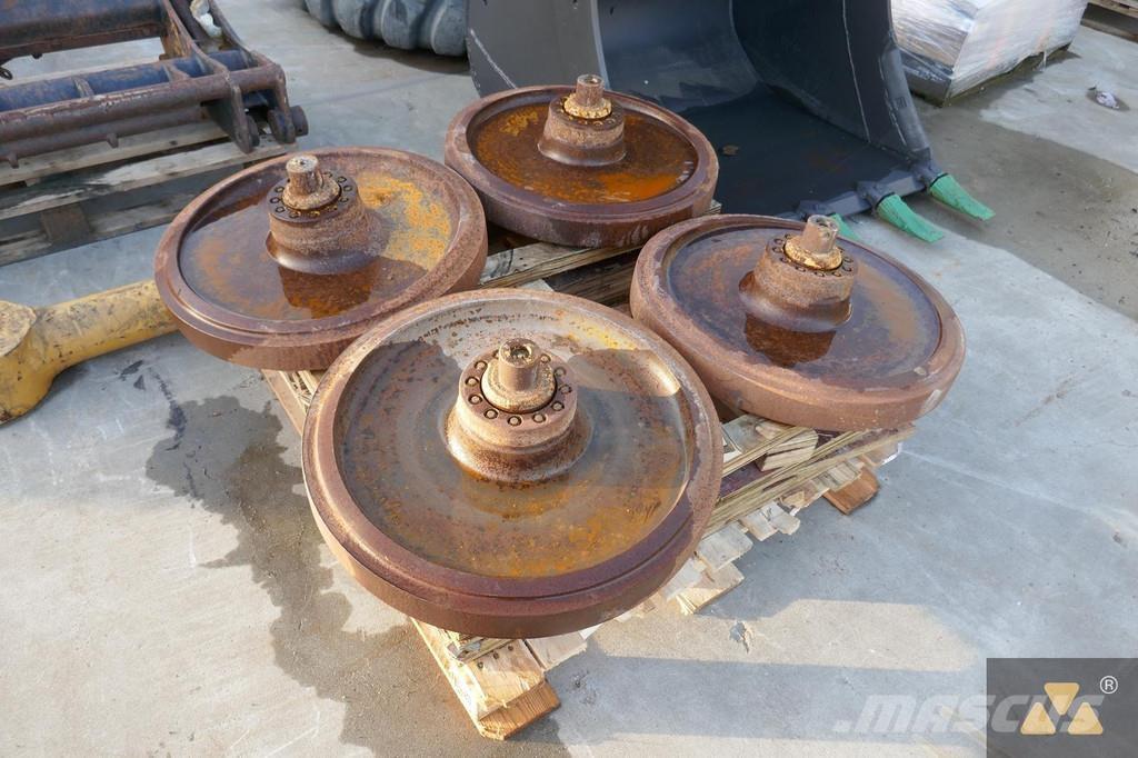 CAT 323-1170 Pneumatiky, kolesá a ráfiky