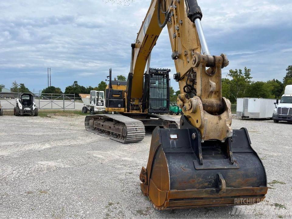 CAT 329 EL Pásové rýpadlá