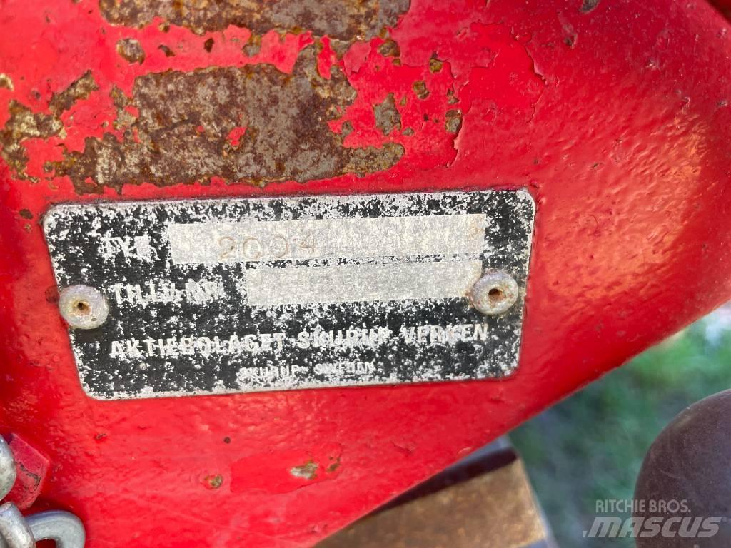 Tive 2004 Mechanické sejačky
