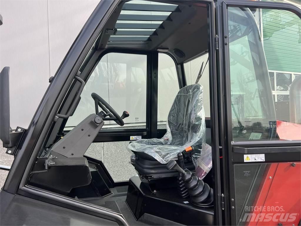 Manitou M50-4 Terénne vysokozdvižné vozíky