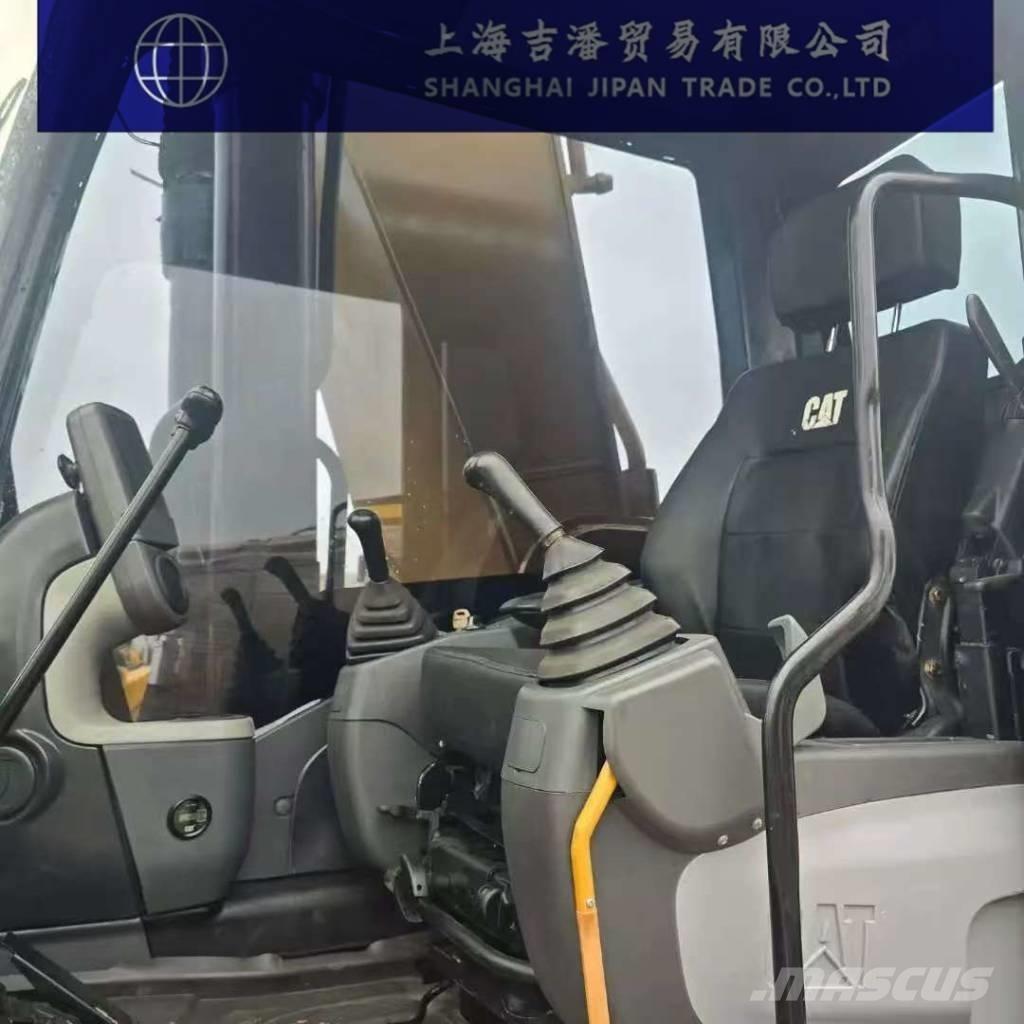 CAT 330 D Pásové rýpadlá