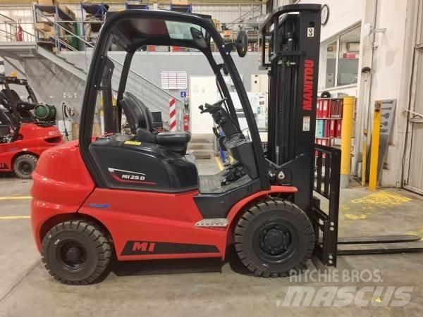 Manitou MI25D Terénne vysokozdvižné vozíky