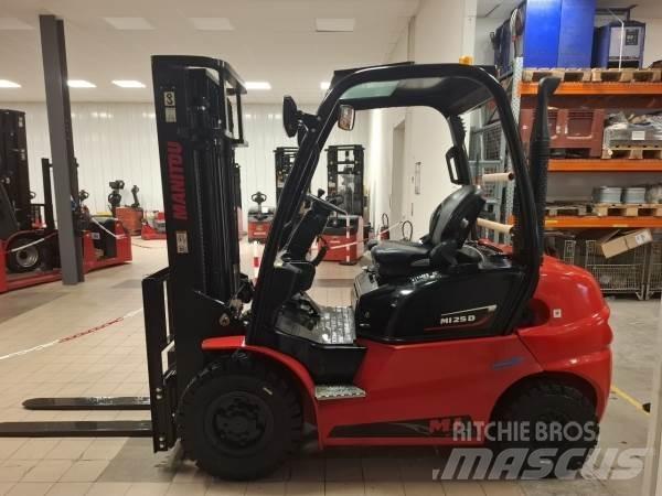 Manitou MI25D Terénne vysokozdvižné vozíky