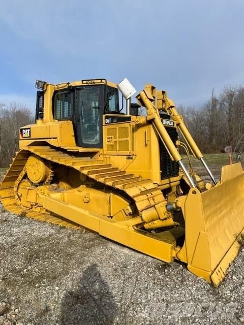 CAT D 6 T LGP Pásové dozéry