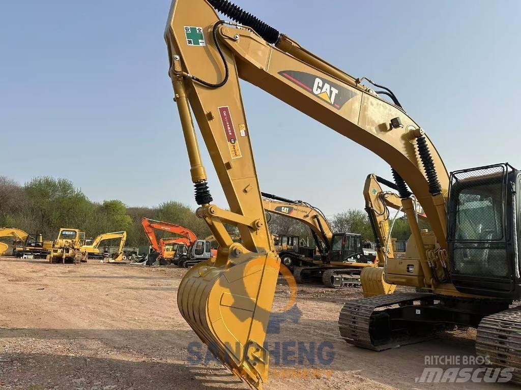 CAT 320 C L Pásové rýpadlá