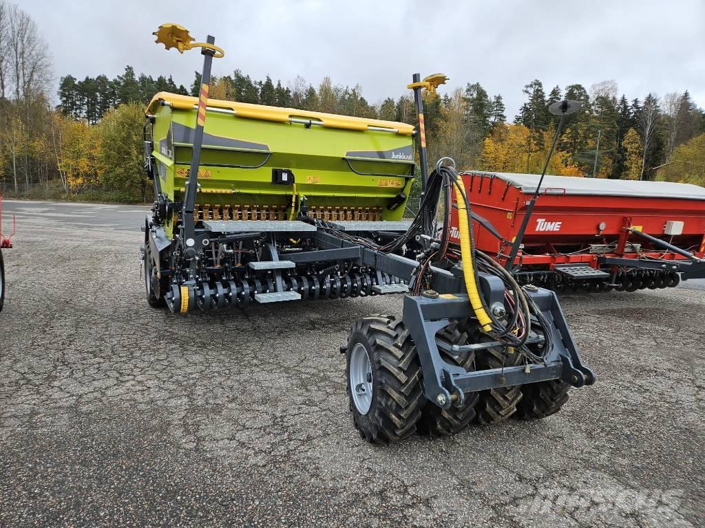 Junkkari T300 Kombinované sejačky