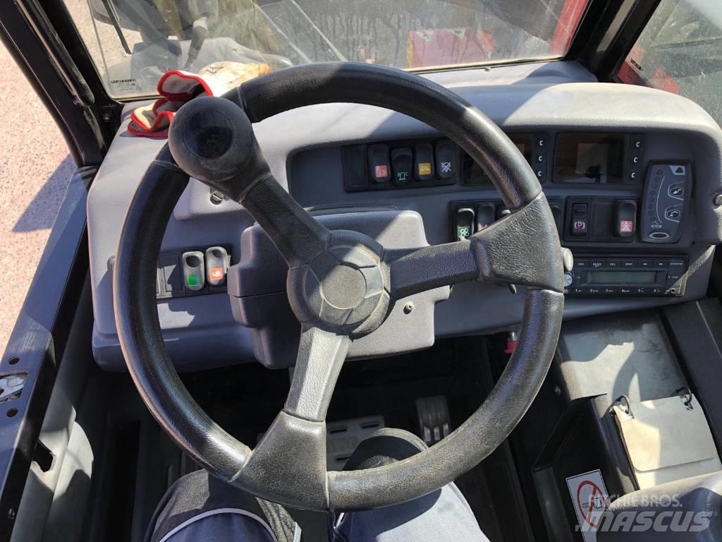 Manitou MLT 845 Teleskopické manipulátory