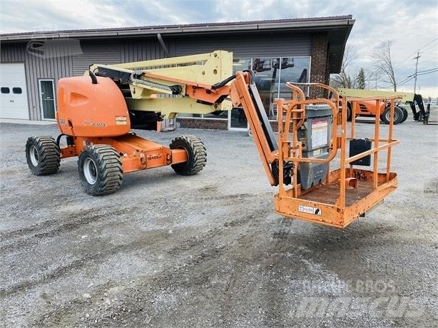 JLG 450 AJ Kĺbové plošiny