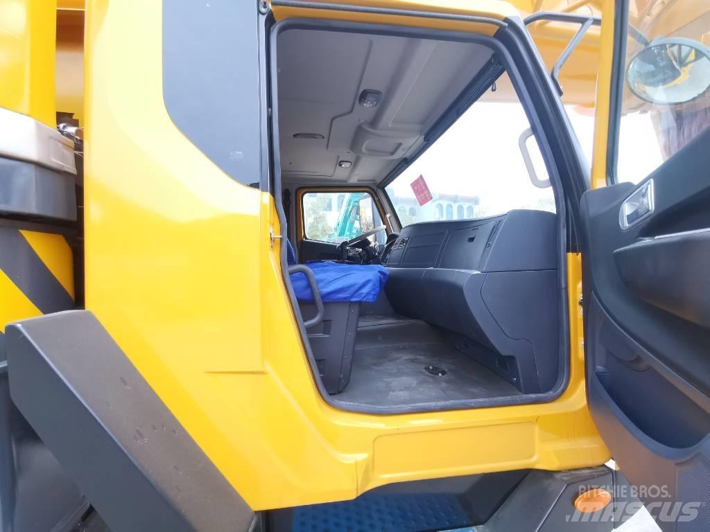 XCMG xct80 Univerzálne terénne žeriavy