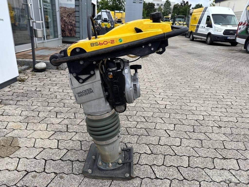 Wacker Neuson BS60-2 Vibračné zhutňovače