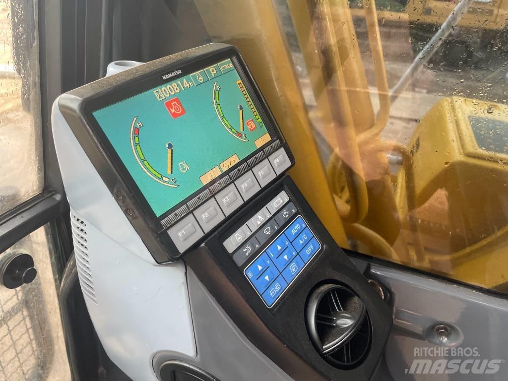 Komatsu PC 240 LC-8 Pásové rýpadlá