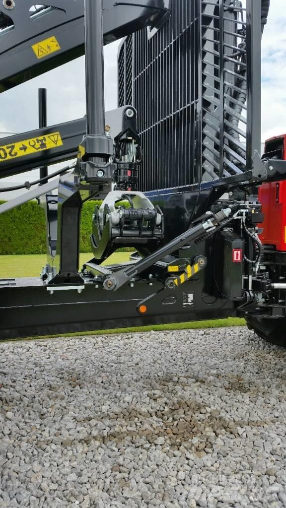 Komatsu 875 Lesné traktory