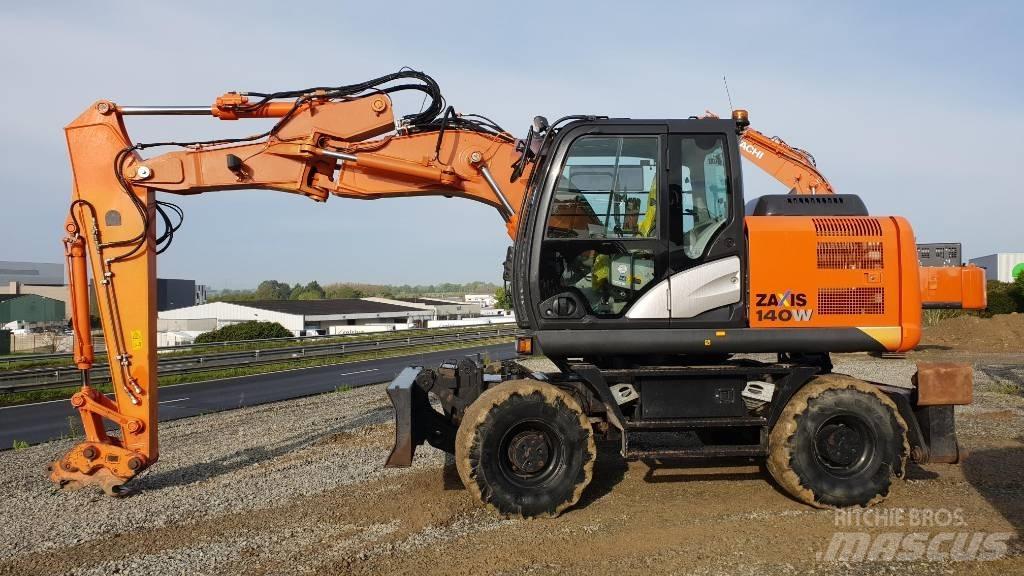 Hitachi ZX140W-5B Kolesové rýpadlá