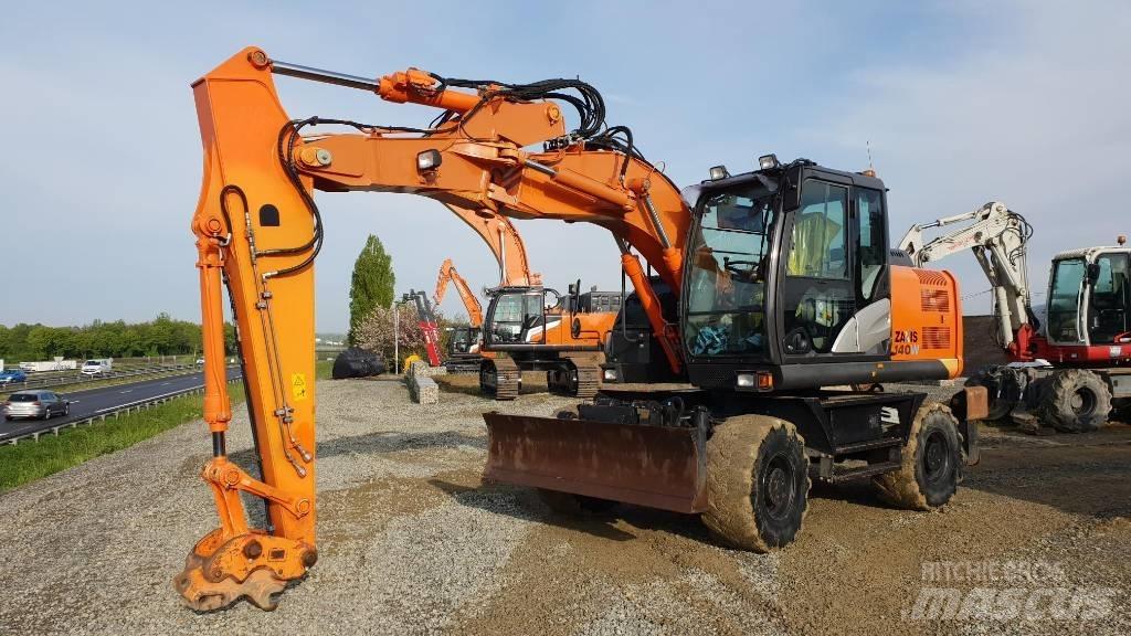 Hitachi ZX140W-5B Kolesové rýpadlá