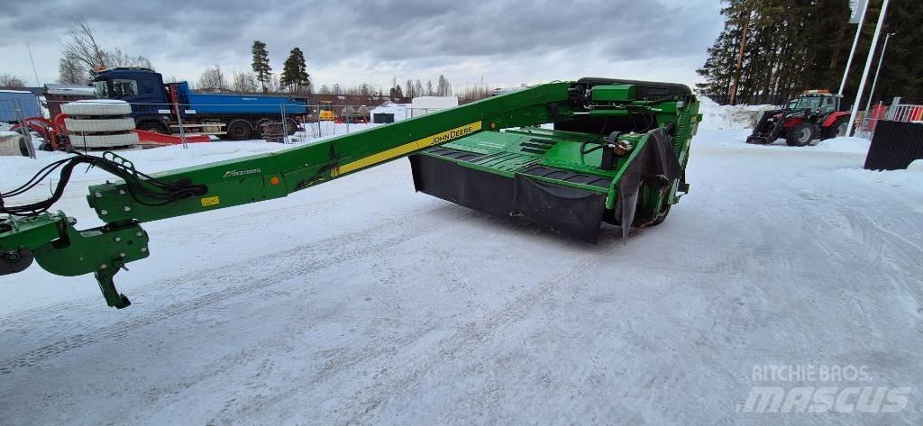 John Deere 835 Žací stroj-kondicionér