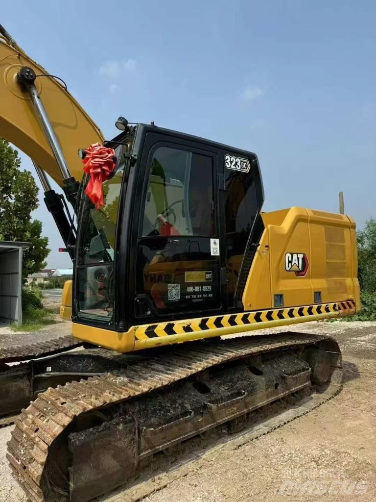 CAT 323GC Pásové rýpadlá