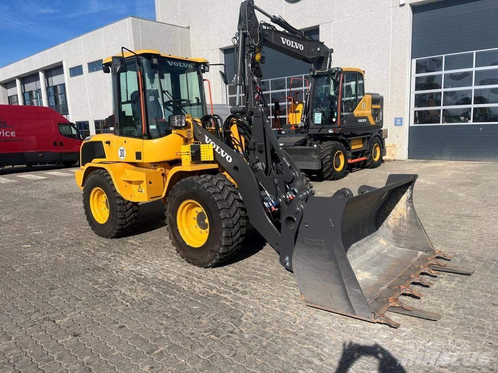 Volvo L35H Kolesové nakladače