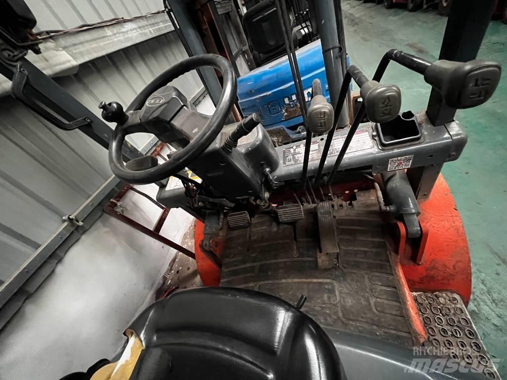 Heli CPCD 30 Dieselové vozíky