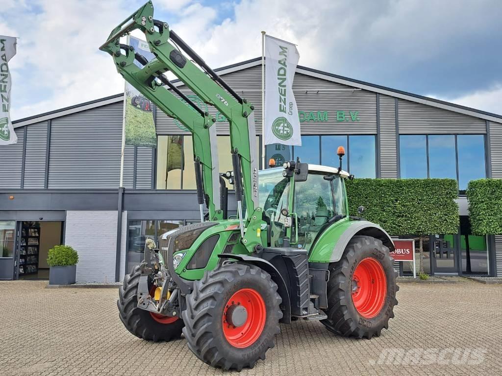 Fendt 714 Vario SCR Traktory
