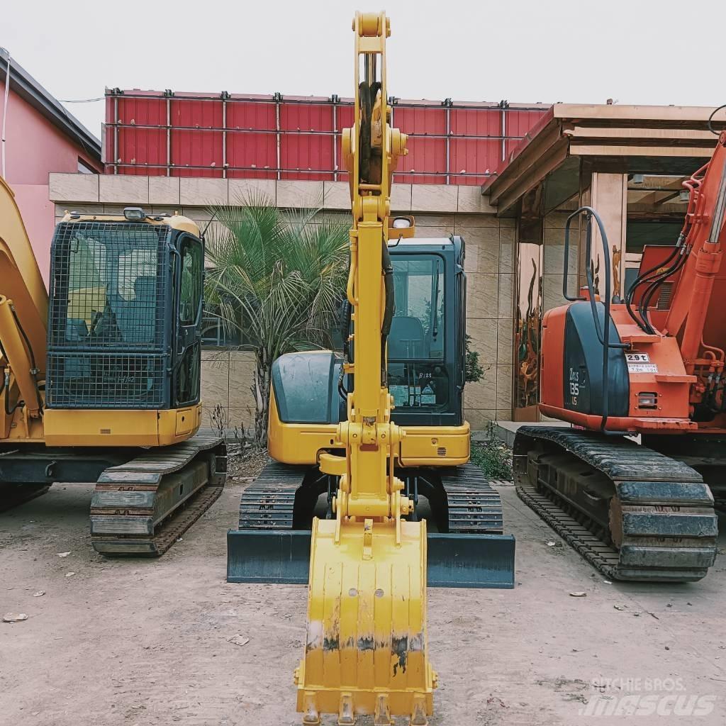 Komatsu PC 40 Pásové rýpadlá