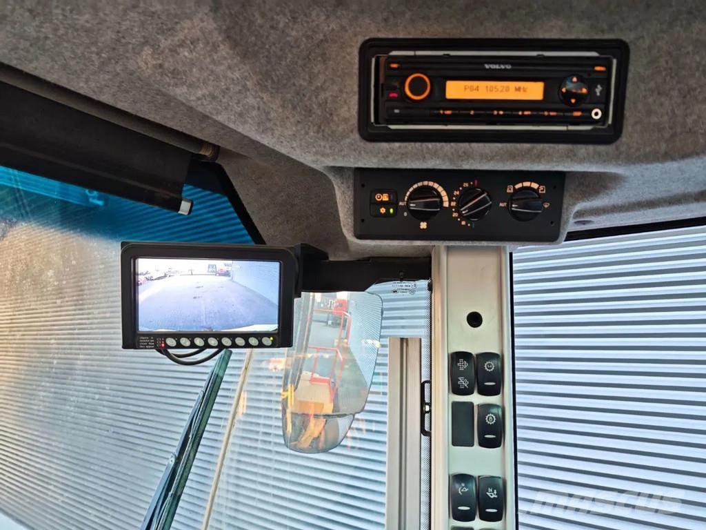 Volvo L180H Kolesové nakladače