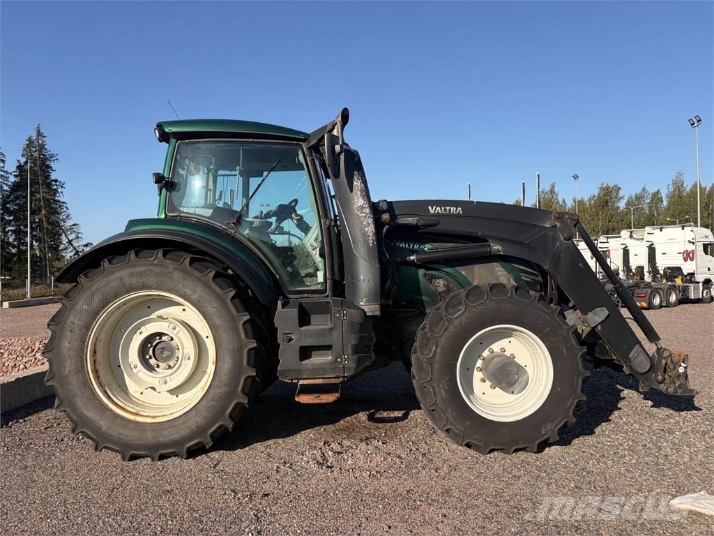 Valtra T234 Direct Traktory