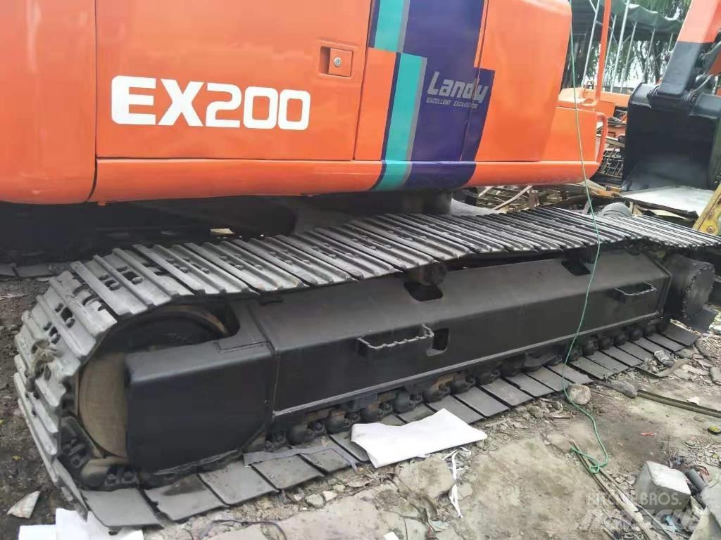 Hitachi EX 200-3 Pásové rýpadlá
