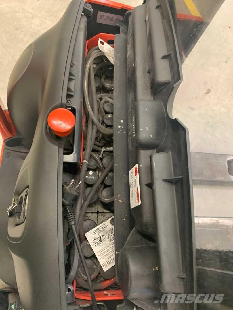 Linde L12 Ručne vedené vysokozdvižné vozíky