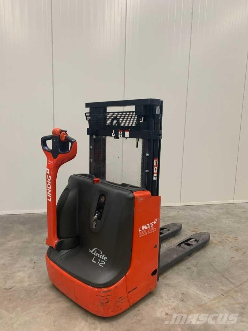 Linde L12 Samohybné vozíky