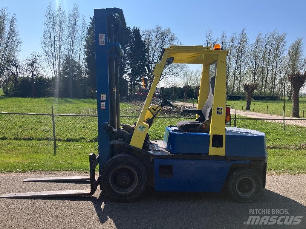 Nissan Heftruck Dieselové vozíky