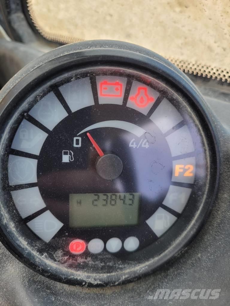 Liebherr L 506 Kolesové nakladače