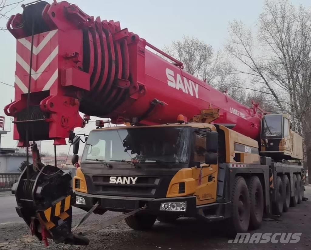 Sany SAC4000C8-8 Univerzálne terénne žeriavy