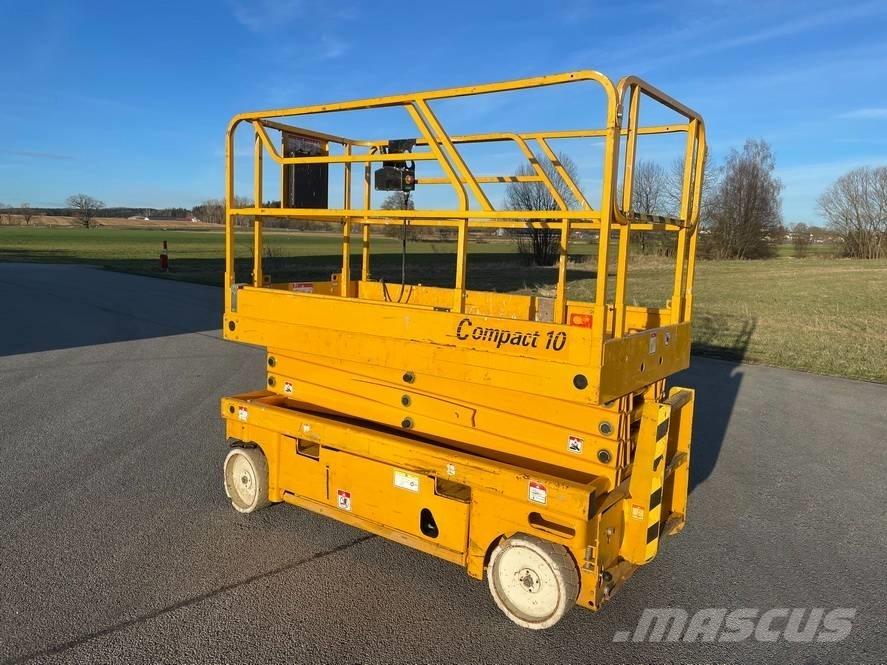 Haulotte Compact 10 Nožnicové zdvíhacie plošiny
