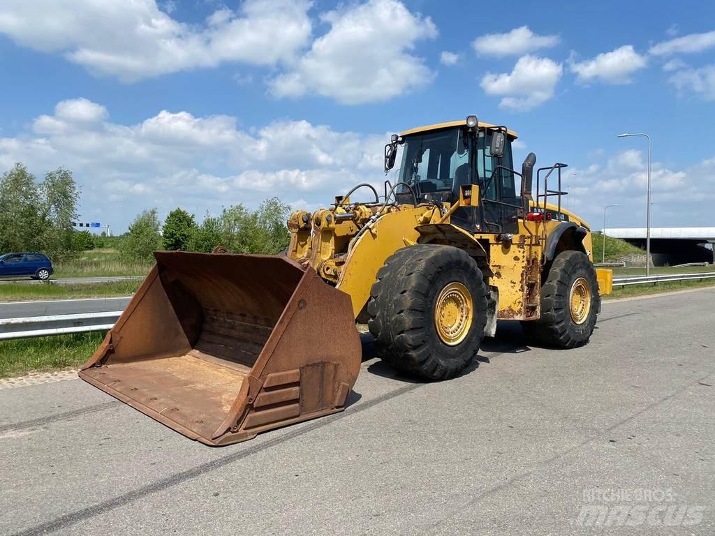 CAT 980H Kolesové nakladače