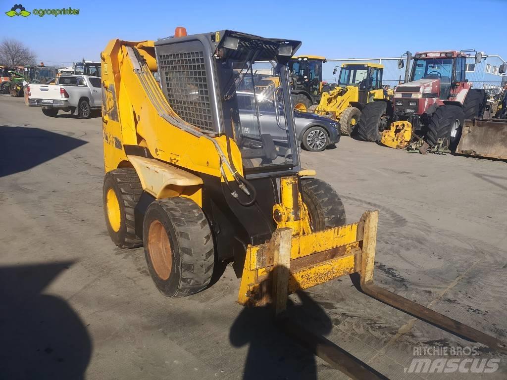 JCB 185 Šmykom riadené nakladače