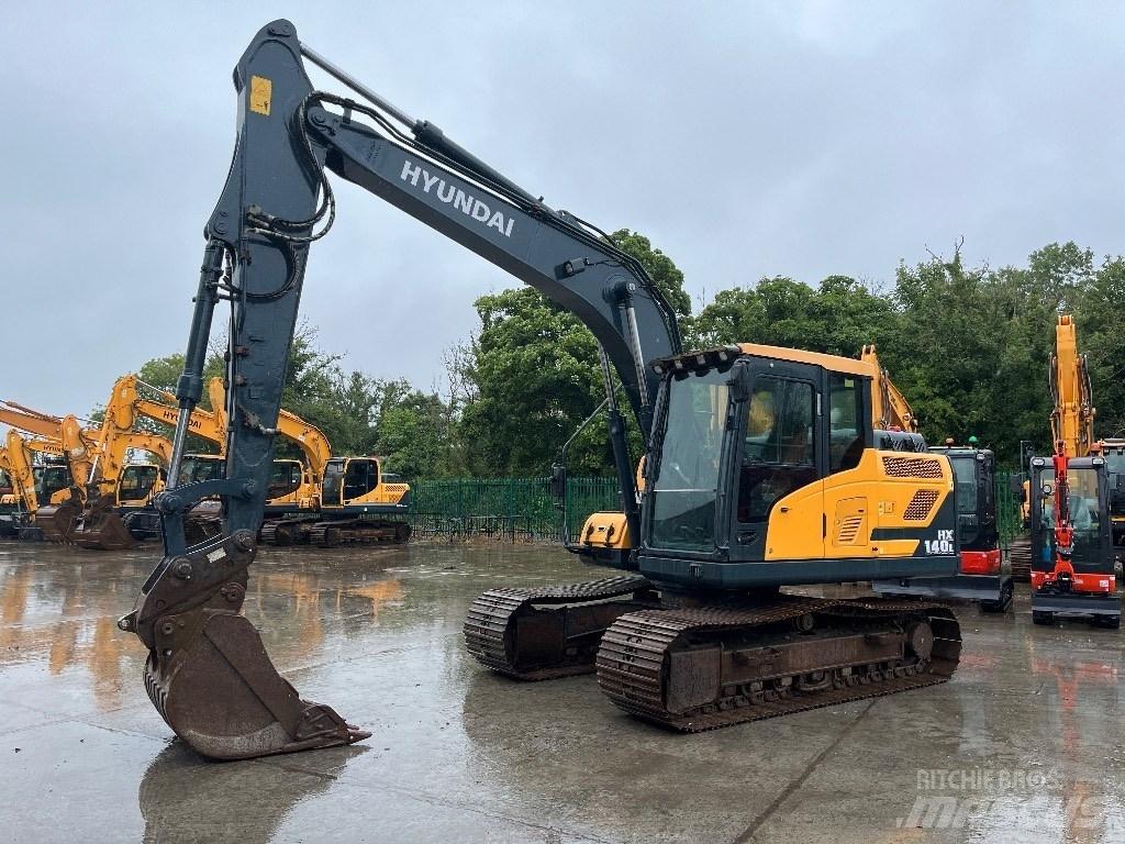 Hyundai HX140L Pásové rýpadlá