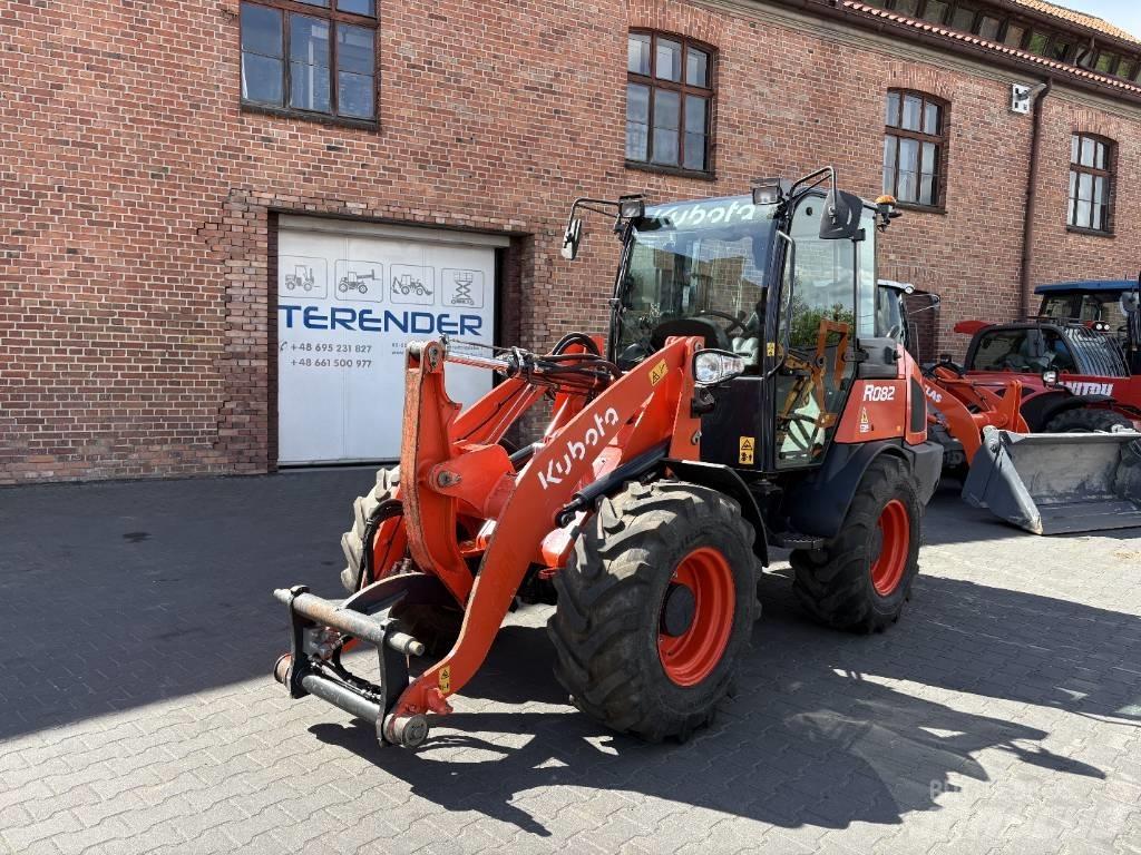 Kubota R 082 Kolesové nakladače