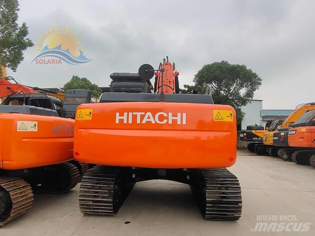 Hitachi ZX 200 Pásové rýpadlá
