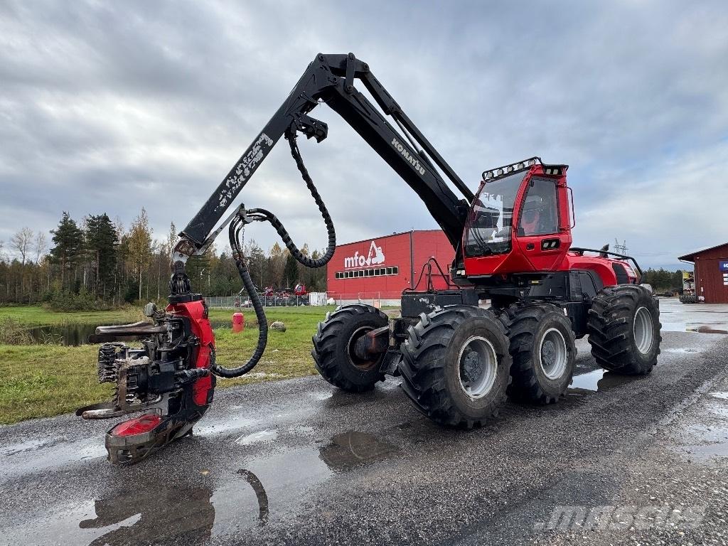 Komatsu 951 Harvestory