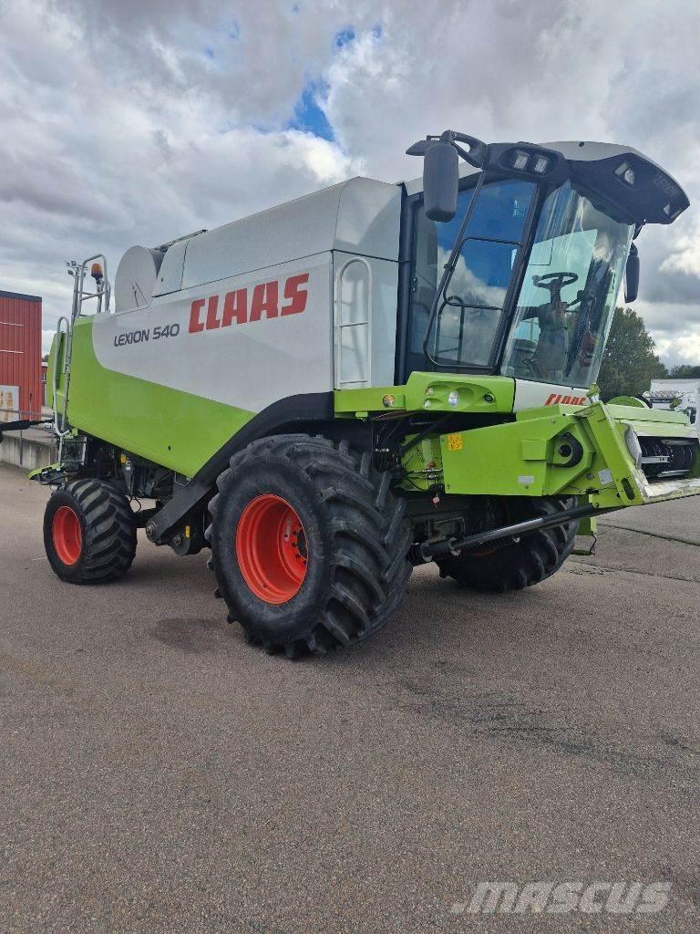 CLAAS Lexion 540 Kombinované zberacie stroje